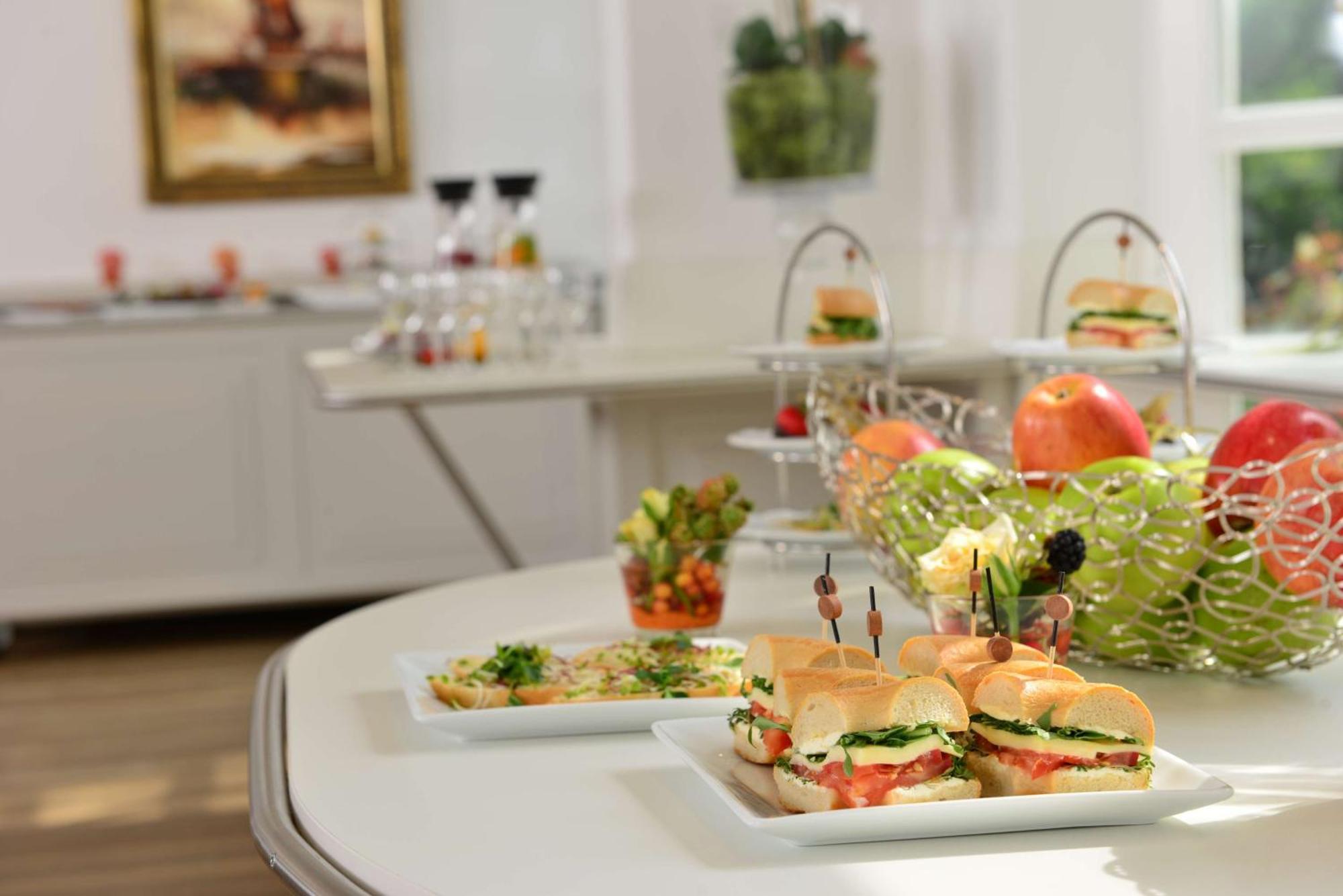 Best Western Hotel Der Foehrenhof Ганновер Екстер'єр фото