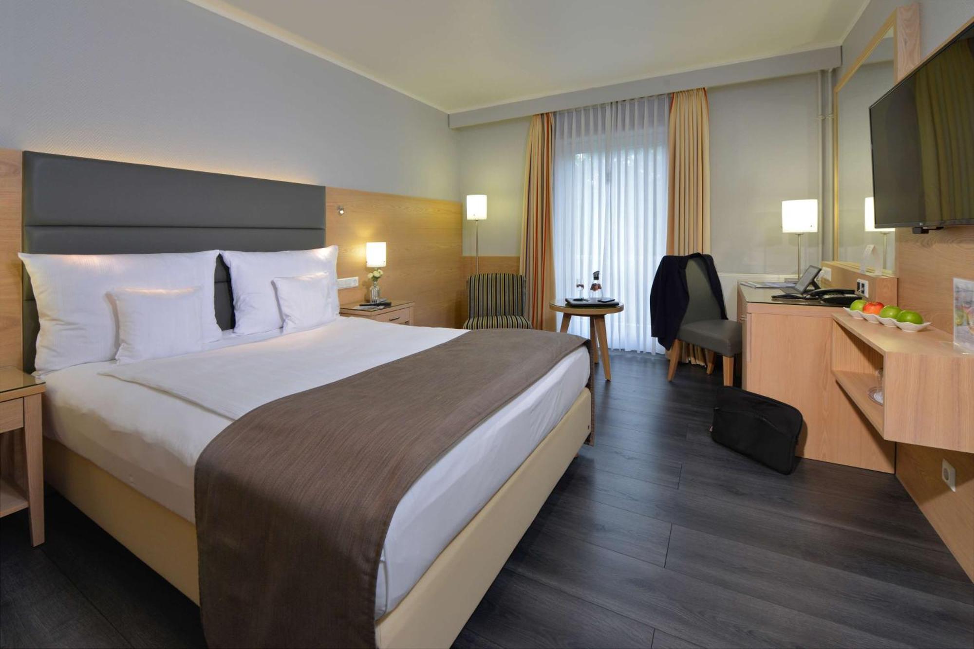 Best Western Hotel Der Foehrenhof Ганновер Екстер'єр фото