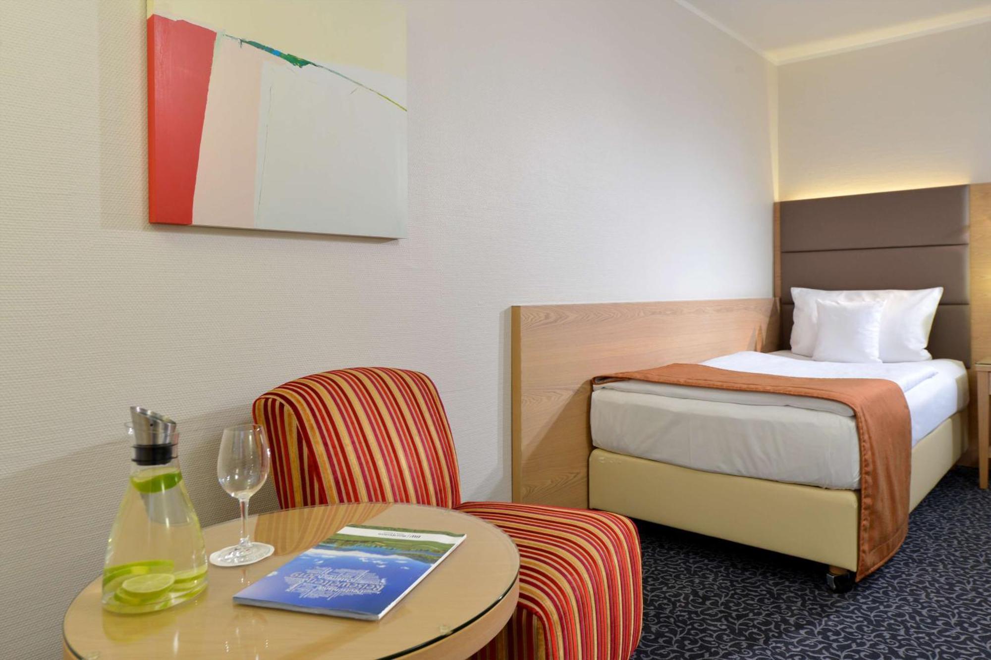 Best Western Hotel Der Foehrenhof Ганновер Екстер'єр фото